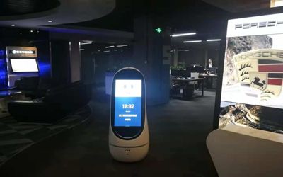 炫之風(fēng)智能導(dǎo)覽機器人